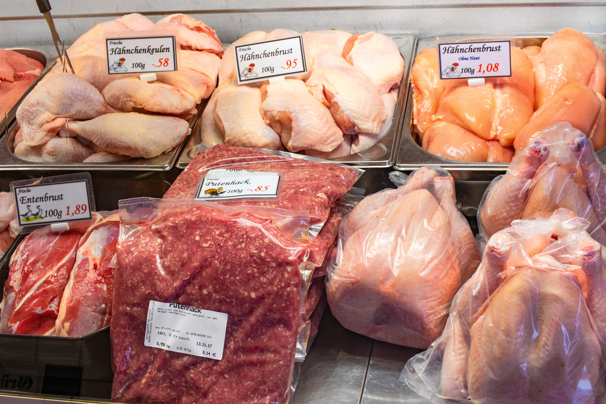 Isener Bauernmarkt Angebotsübersicht Geflügel